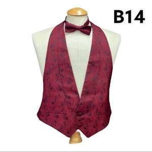 SzM Red/Black Paisley Tuxedo Vest & Tie